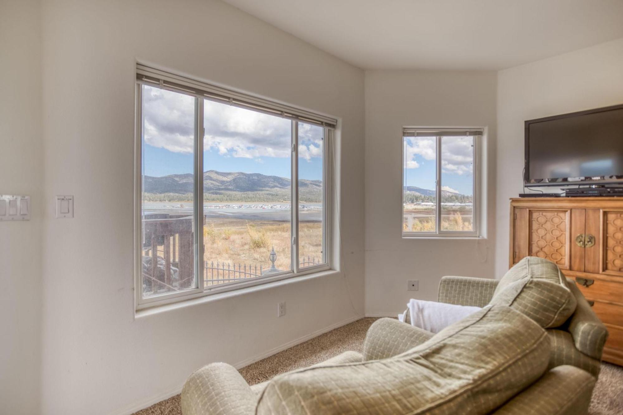 032 - Lakefront Village Escape Big Bear Lake Exterior photo