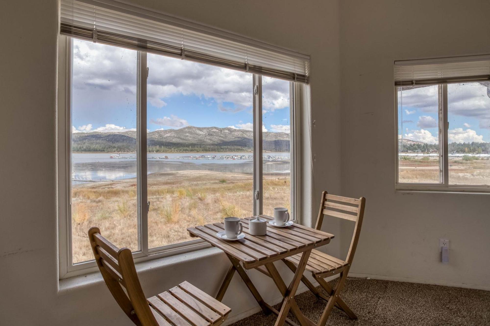 032 - Lakefront Village Escape Big Bear Lake Exterior photo